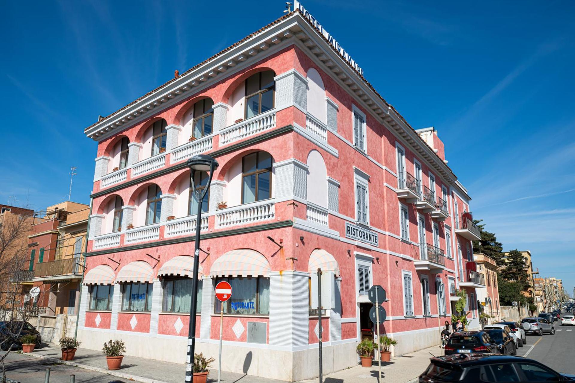 Hotel Miramare Ladispoli Exterior photo